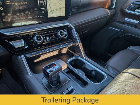 Used 2024 GMC Sierra 1500 Denali w/ Denali Reserve Package image 10