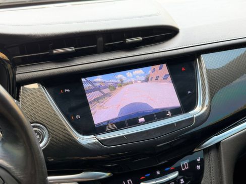 Used 2020 Cadillac XT6 Sport AWD/4WD image 45