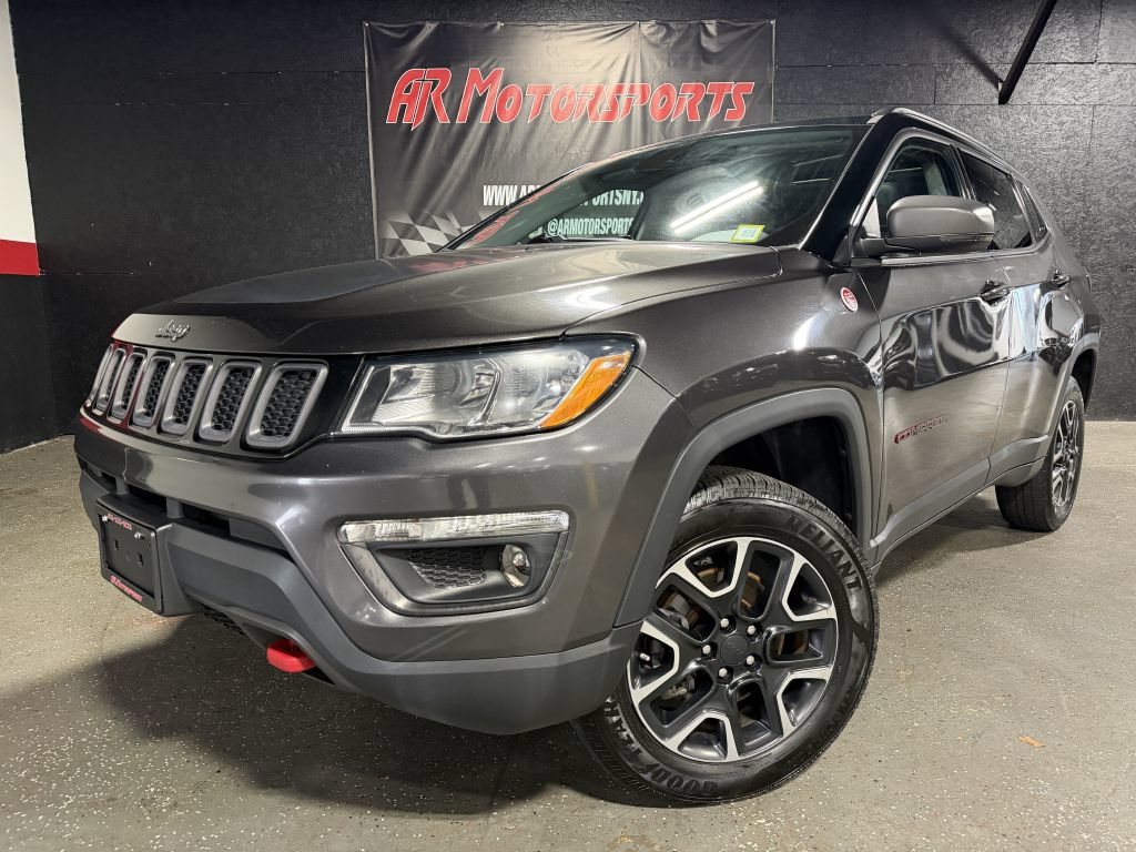 Used 2019 Jeep Compass Trailhawk w/ Leather Interior Group AWD/4WD image 1