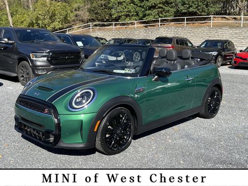 Used 2023 MINI Cooper S image 1
