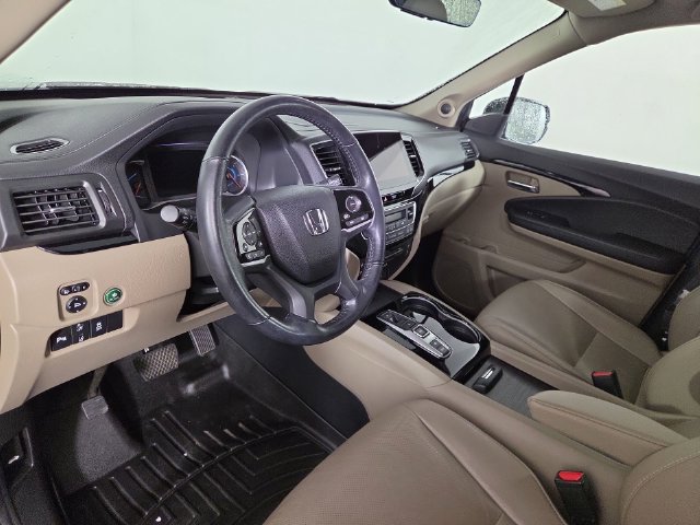 Used 2021 Honda Pilot Elite image 14
