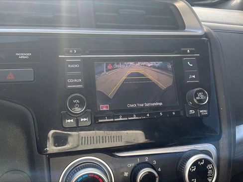 Used 2016 Honda Fit LX image 21