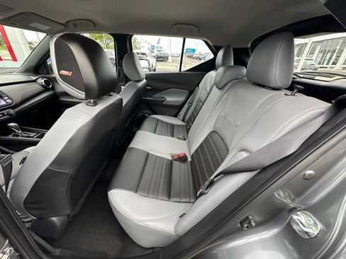 Used 2023 Nissan Kicks SR w/ SR Premium Package FWD image 27