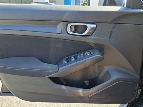 Used 2023 Honda Civic LX image 28