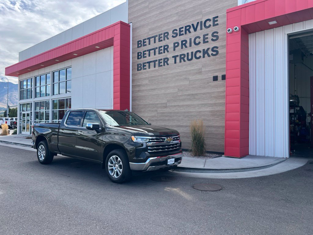 Used 2023 Chevrolet Silverado 1500 LTZ w/ LTZ Premium Package AWD/4WD image 63