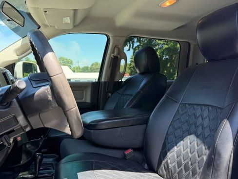 Used 2010 Dodge Ram 2500 Truck ST w/ ST Popular Equipment Group AWD/4WD image 15