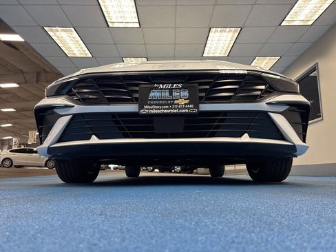 Used 2025 Hyundai Elantra SEL image 15