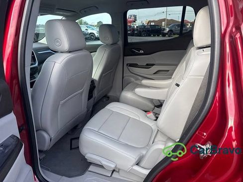 Used 2020 GMC Acadia SLT FWD image 9