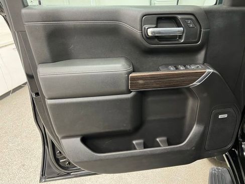 Used 2021 Chevrolet Silverado 1500 LT Trail Boss image 24