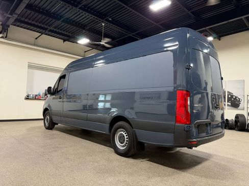 Used 2019 Mercedes-Benz Sprinter 170 image 7