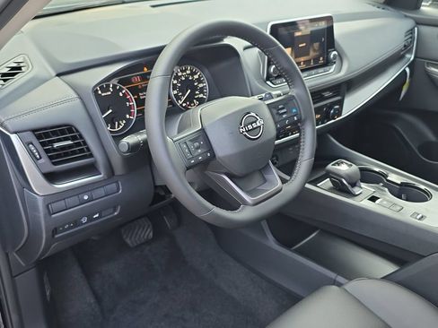 New 2026 Nissan Rogue Dark Armor FWD image 22
