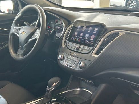 Used 2023 Chevrolet Malibu LT image 27