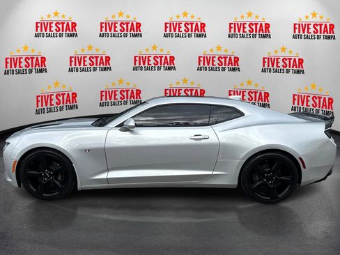 Used 2017 Chevrolet Camaro SS image 4