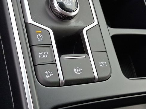 New 2026 Kia Sorento LX image 10