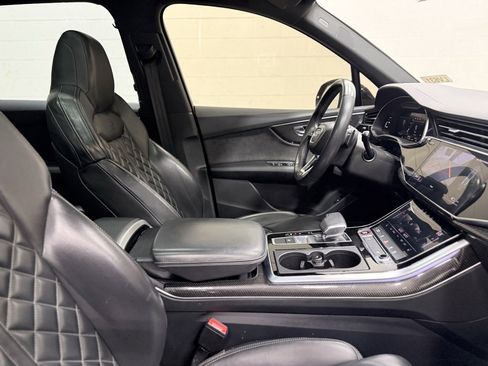 Used 2021 Audi SQ7 Premium Plus image 38