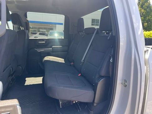 Used 2020 Chevrolet Silverado 2500 LT w/ Z71 Off-Road Package AWD/4WD image 12