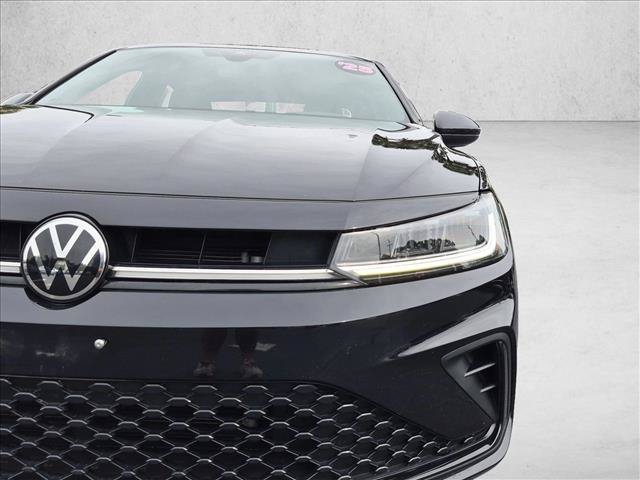 Used 2025 Volkswagen Jetta Sport FWD image 27