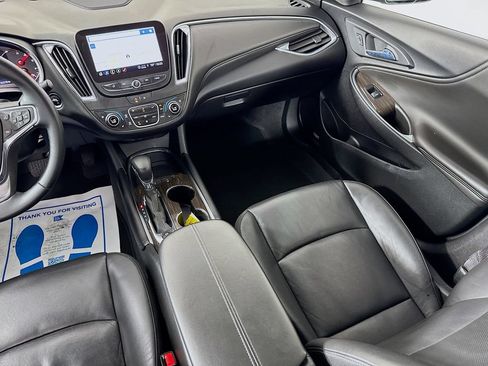 Used 2024 Chevrolet Malibu LT FWD image 28