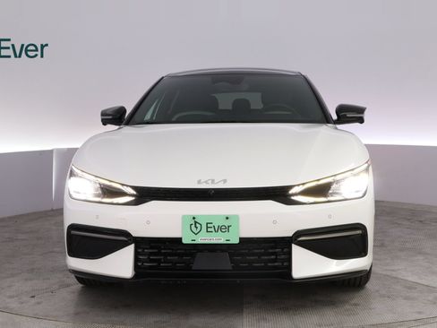 Used 2024 Kia EV6 GT-Line RWD image 12
