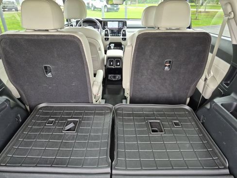 Certified 2022 Kia Sorento SX FWD image 33
