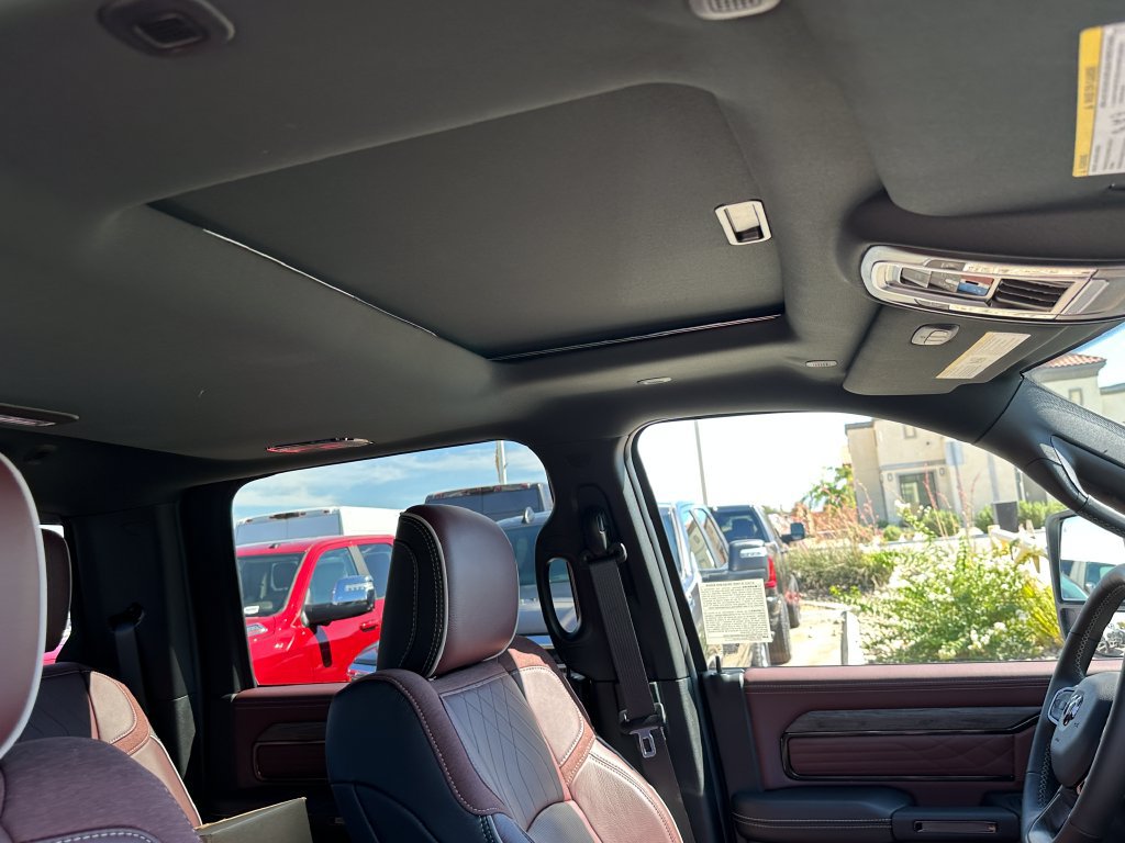 New 2026 RAM 2500 Limited AWD/4WD image 16