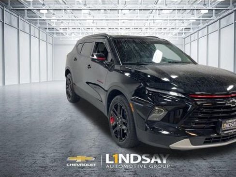Used 2023 Chevrolet Blazer LT AWD/4WD image 4