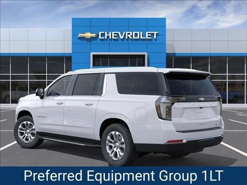 New 2026 Chevrolet Suburban LT w/ Comfort Package AWD/4WD image 3