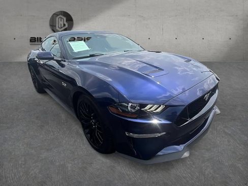 Used 2019 Ford Mustang GT Premium w/ GT Performance Package RWD image 4