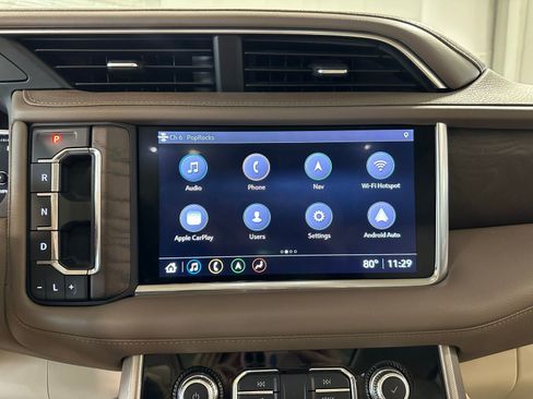 Used 2021 GMC Yukon XL Denali AWD/4WD image 25