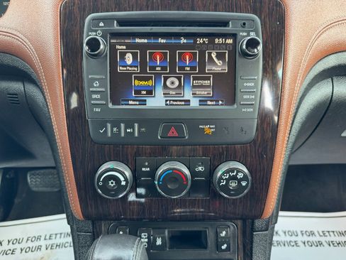 Used 2015 Chevrolet Traverse LT AWD/4WD image 23