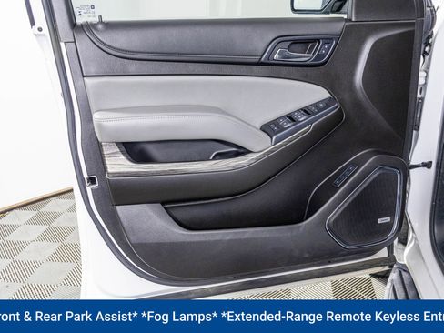 Used 2020 Chevrolet Suburban LT image 30