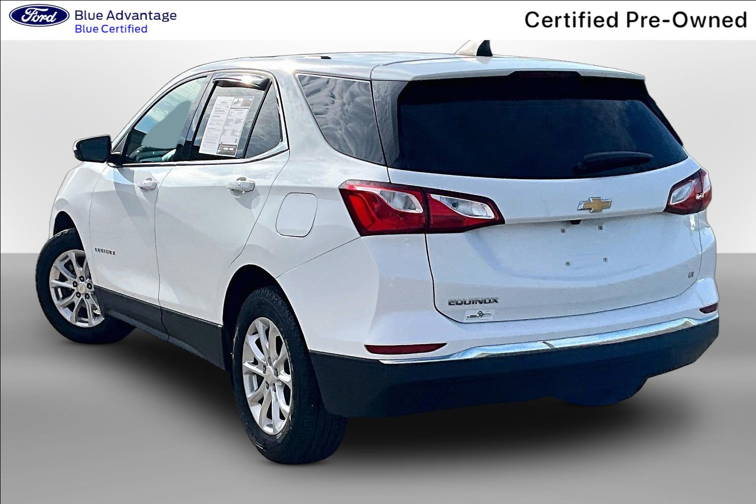 Used 2018 Chevrolet Equinox LT FWD image 10