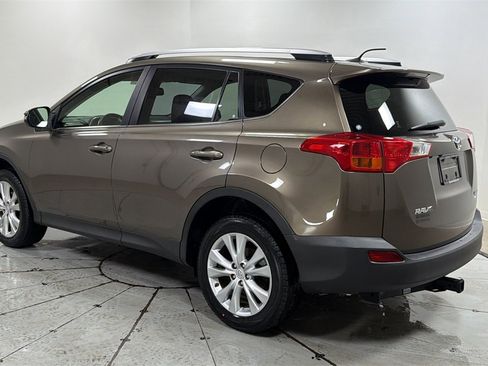 Used 2014 Toyota RAV4 Limited image 7