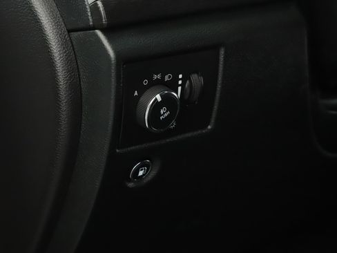 Used 2015 Jeep Grand Cherokee Altitude image 6