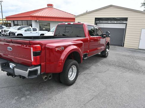 Certified 2025 Ford F350 Lariat w/ Lariat Ultimate Package AWD/4WD image 6