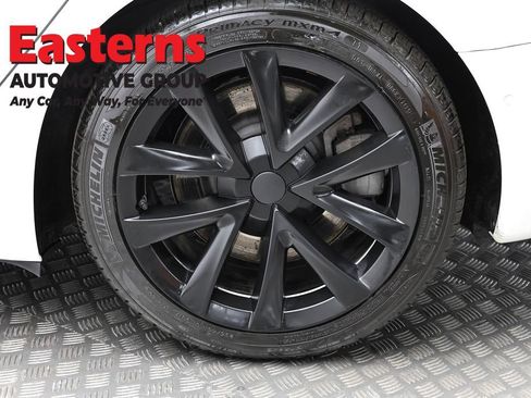 Used 2021 Tesla Model 3 Standard Range Plus image 8