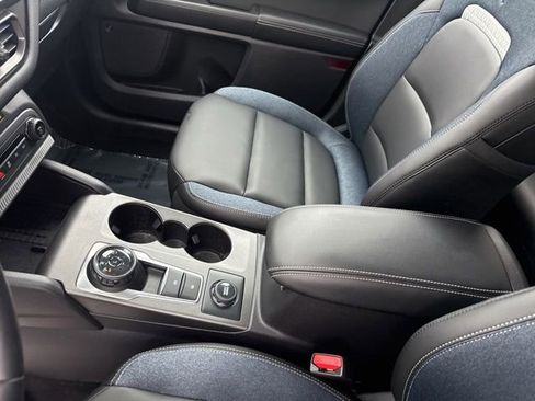 Certified 2025 Ford Bronco Sport Outer Banks w/ Outer Banks Tech Package+ AWD/4WD image 17