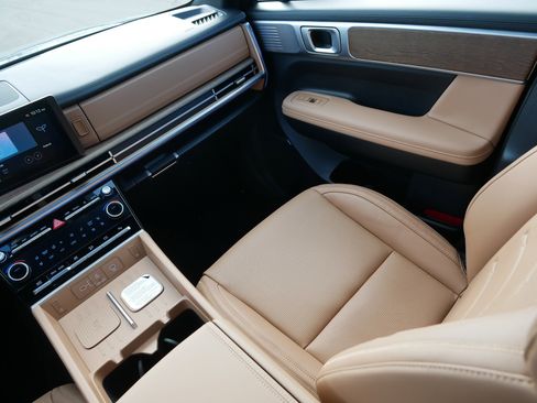 Certified 2026 Hyundai Santa Fe Calligraphy image 11