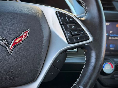 Used 2019 Chevrolet Corvette Stingray Coupe w/ 1LT image 20