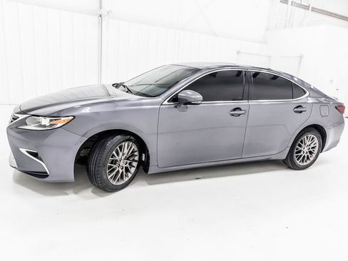Used 2018 Lexus ES 350 w/ Premier Package FWD image 3