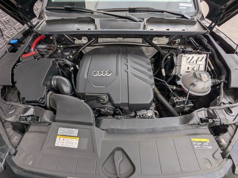Certified 2023 Audi Q5 2.0T Premium w/ Convenience Package AWD/4WD image 32