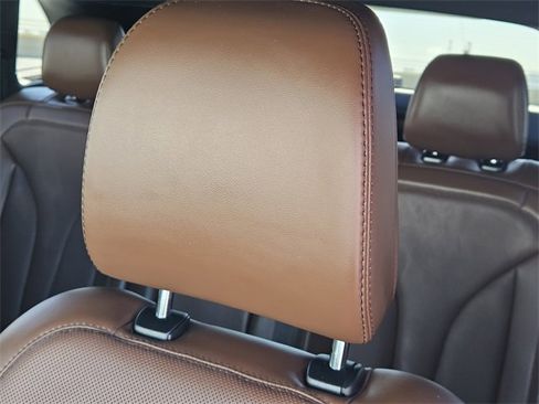 Certified 2023 Lincoln Nautilus Reserve w/ Equipment Group 201A image 15