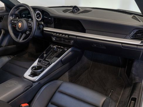 Used 2020 Porsche 911 Carrera S RWD image 11