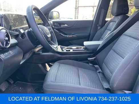 Certified 2026 Chevrolet Equinox LT w/ LPO, Floor Liner Package AWD/4WD image 6
