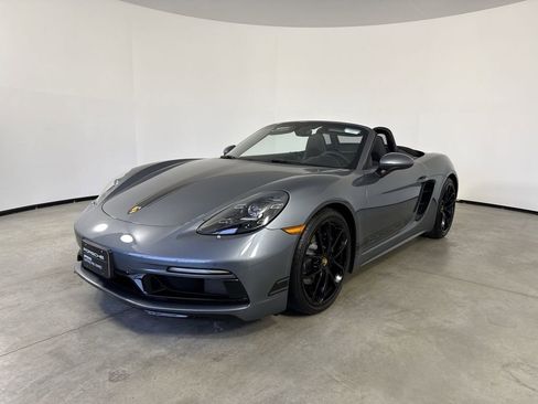 Certified 2025 Porsche 718 Boxster image 1