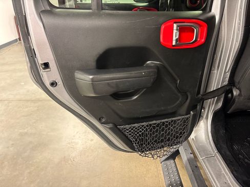 Used 2019 Jeep Wrangler Unlimited Sport S AWD/4WD image 29