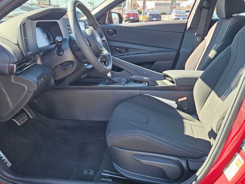 New 2026 Hyundai Elantra Sport FWD image 5