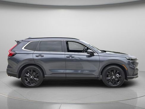 Used 2024 Honda CR-V Sport Touring image 3
