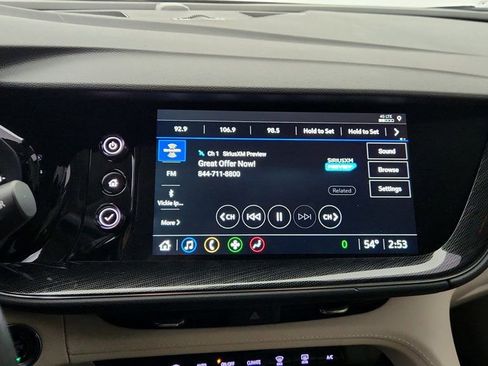 Used 2023 Buick Envision Preferred image 17