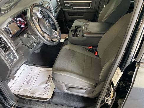 Used 2022 RAM 1500 Warlock AWD/4WD image 10